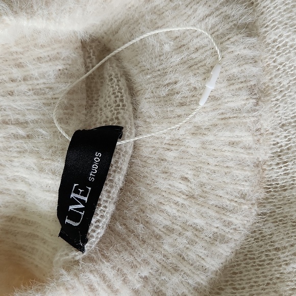 Fluffy White Stripe Knit Sweater - Picture 8 of 10